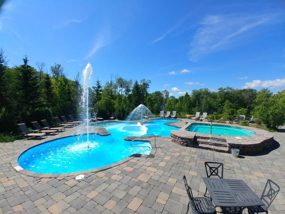 Cap Tremblant Mountain Resort Mont-Tremblant Exterior photo